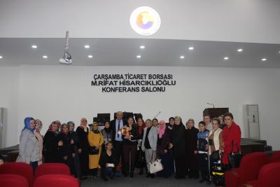 Çarşambalı Yazar Koç, Ev Hanımlarıyla Söyleşi Yaptı